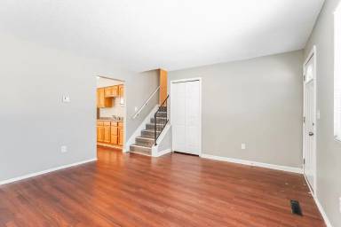 Main picture of 5279 Lindora Dr