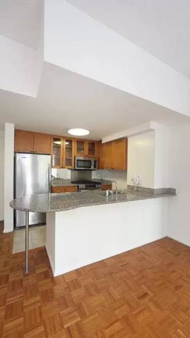Main picture of 94 Worth St