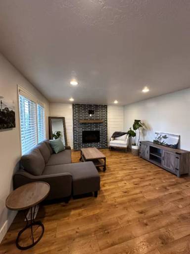 Main picture of 8740 S Spartan Dr