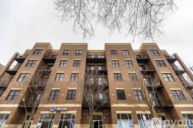 Main picture of 207 E 31st St