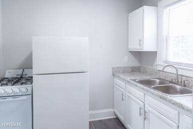 Main picture of Orleans Circle Apartments