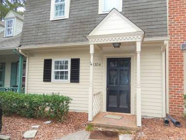 Main picture of 1304 Dylan Heath Ct