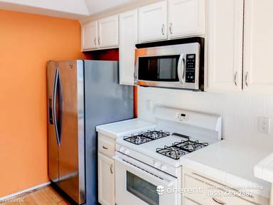 Main picture of 1076 S Orange Grove Ave