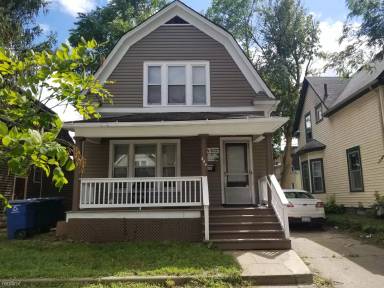 Main picture of 410 Benjamin St