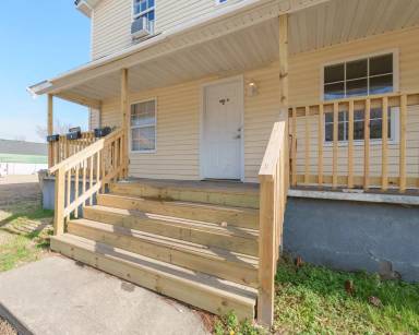 Main picture of 218 Spruce St