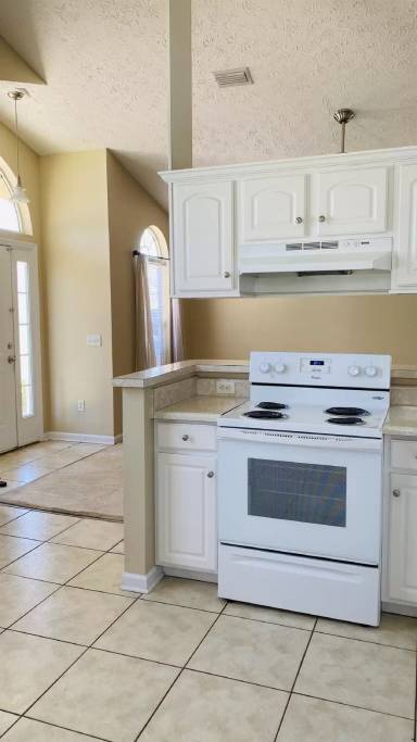 Main picture of 155 Seagrass Way