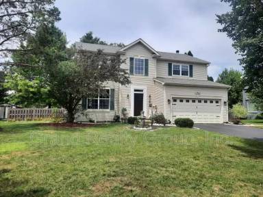 Main picture of 2740 Delaware Ln