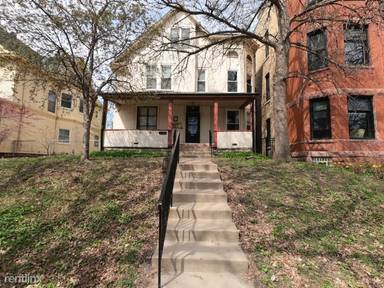 Main picture of 1600 Elliot Ave