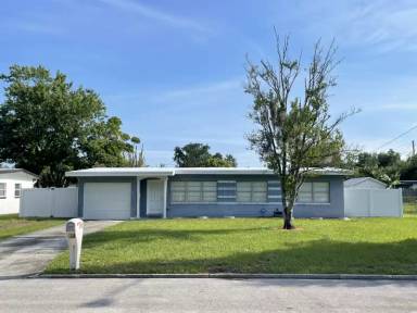 Main picture of 1515 Sawyerwood Ave