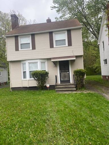 Main picture of 14016 Saybrook Ave