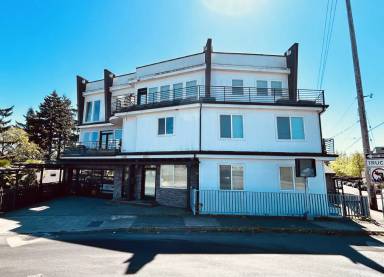 Main picture of 6016 NE Willow St