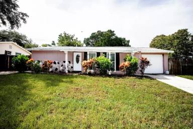 Main picture of 2881 Lemonwood St
