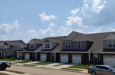 Main picture of 691 Birdie Dr