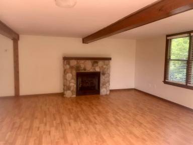 Main picture of 1356 Neighbors Rd