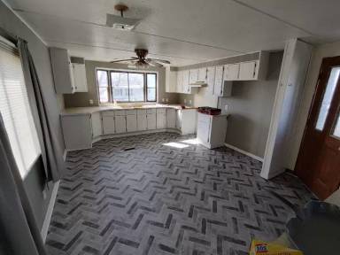 Main picture of 910 9th St