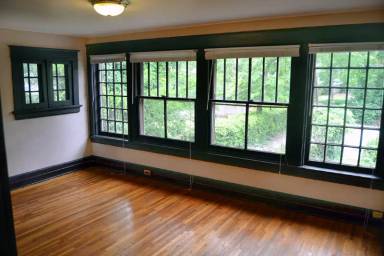 Main picture of 2217 Belmont Blvd