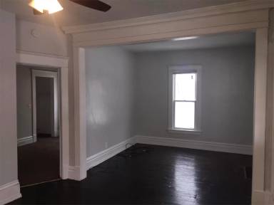 Main picture of 1031 McReynolds Ave NW