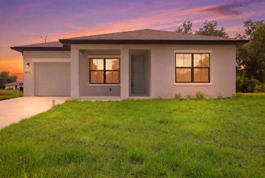 Main picture of 4102 7th St W
