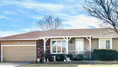 Main picture of 2216 S White Cliff Ln