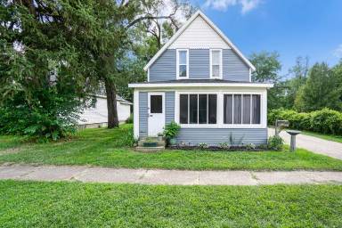 Main picture of 442 E Hammond St