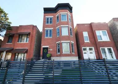 Main picture of 2323 W Grenshaw St
