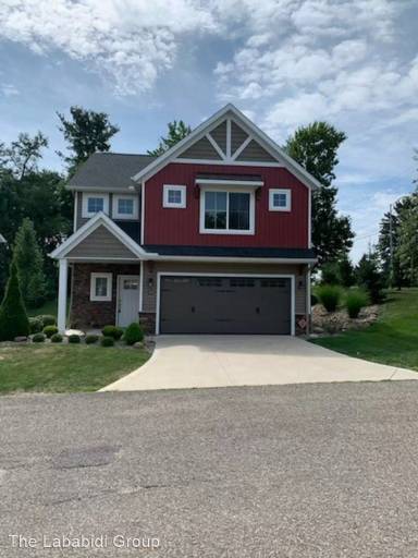 Main picture of 2966 Creekside Ct