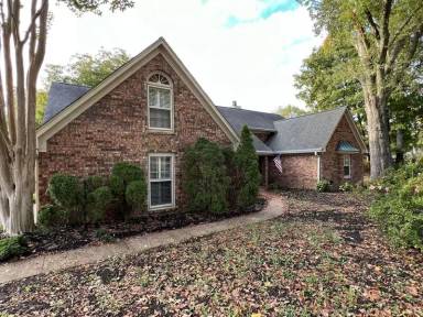 Main picture of 2805 Morning Woods Dr