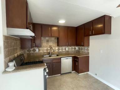 Main picture of 412 Clay Ave