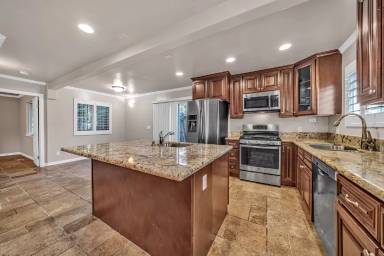 Main picture of 3407 Pierson St