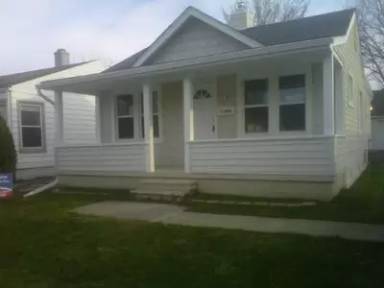 Main picture of 11044 Maxwell Ave