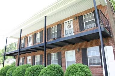 Main picture of 223 Jefferson Ave