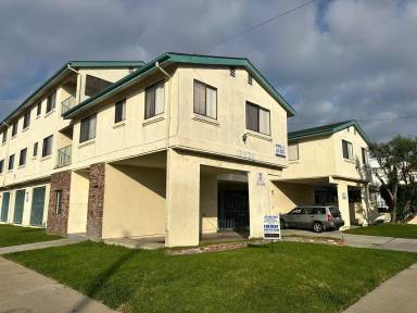 Main picture of 12935 Roselle Ave