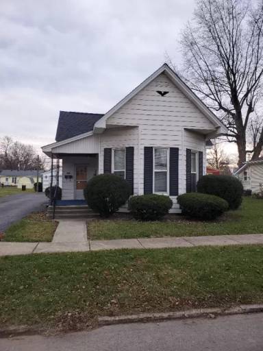 Main picture of 404 E 8th St