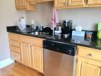 Main picture of 1379 Commonwealth Ave Apartments