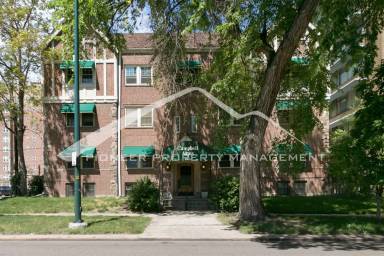 Main picture of 963 N Logan St