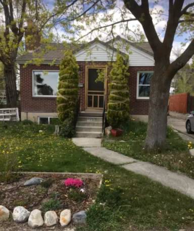 Main picture of 1005 E Austin Ave