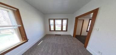 Main picture of 1924 Olive St