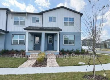 Main picture of 17490 Northlake Grove Dr