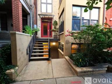 Main picture of 1461 Harvard St NW