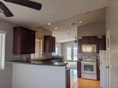 Main picture of 603 S 12th St
