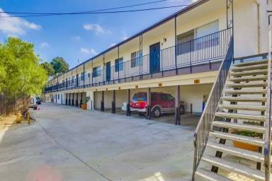 Main picture of 5311 Santa Margarita St