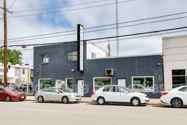 Main picture of 2312 W Cary St