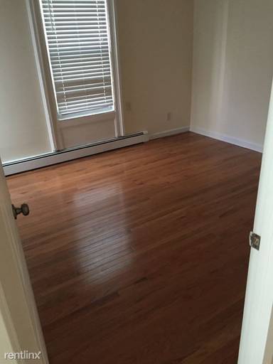 Main picture of 3074 31st St