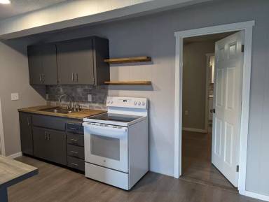 Main picture of 539 Park St