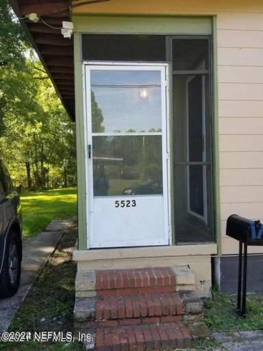 Main picture of 5523 Minosa Cir E