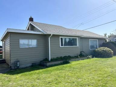 Main picture of 310 Nooksack Ave