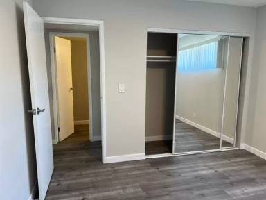 Main picture of 1620 Adelaide St