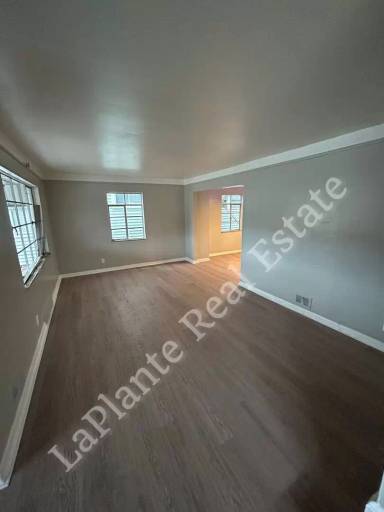 Main picture of 1421 N Ravine Pkwy