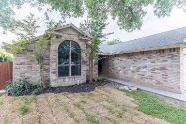 Main picture of 6711 Quail Lk