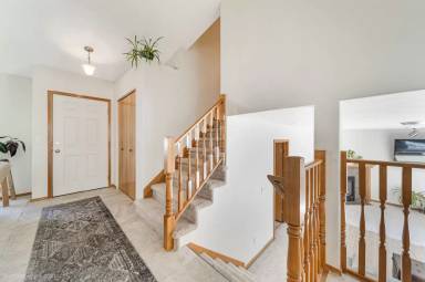 Main picture of 23 W Keely Ct